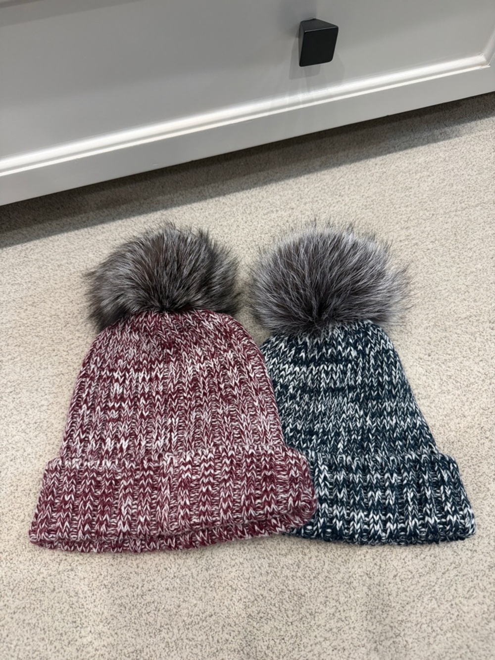 Women’s wool Knit Pom Beanie - Maroon and Teal